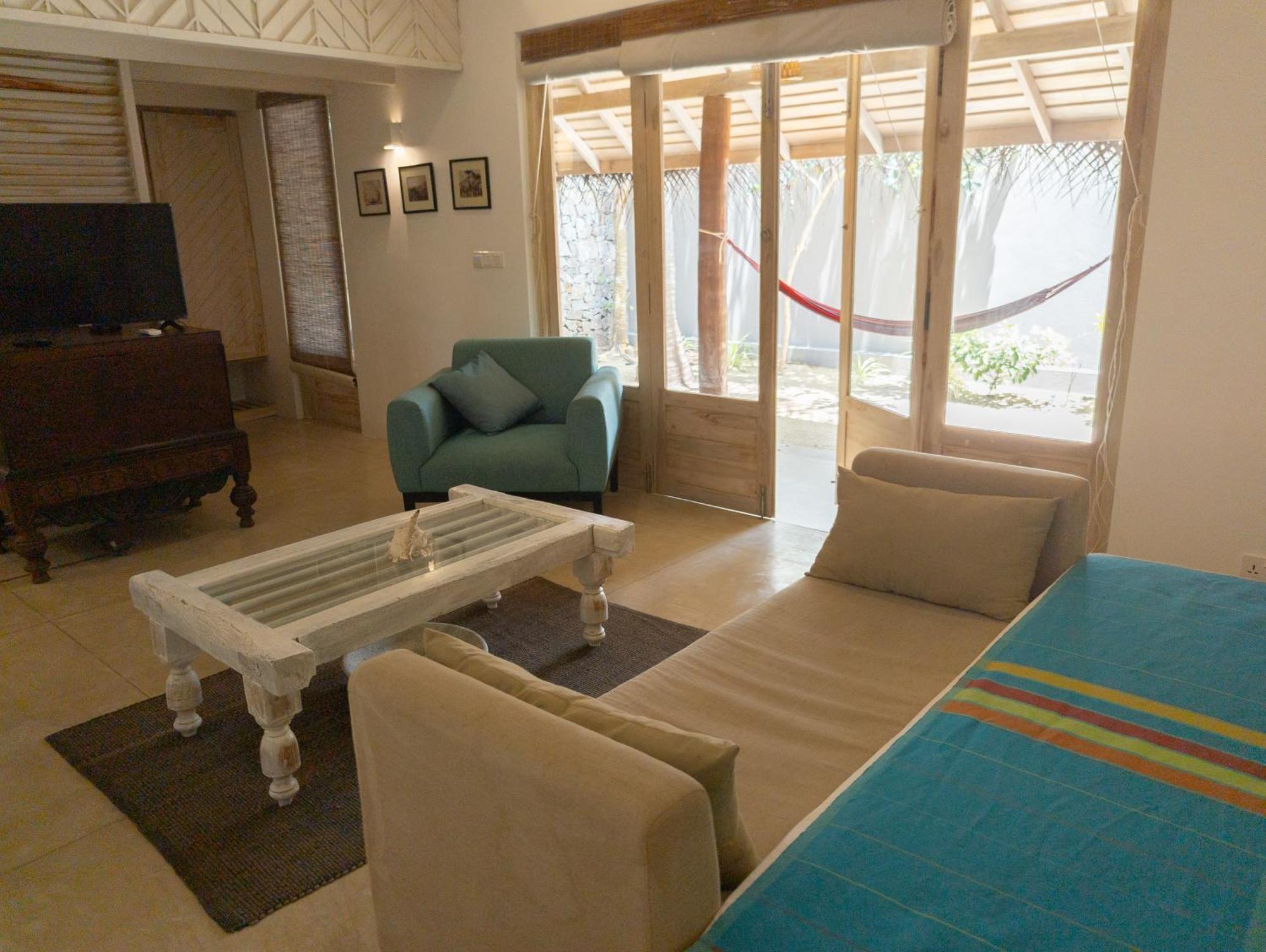 Hiru Villas And Kitesurfing Kalpitiya Exterior photo