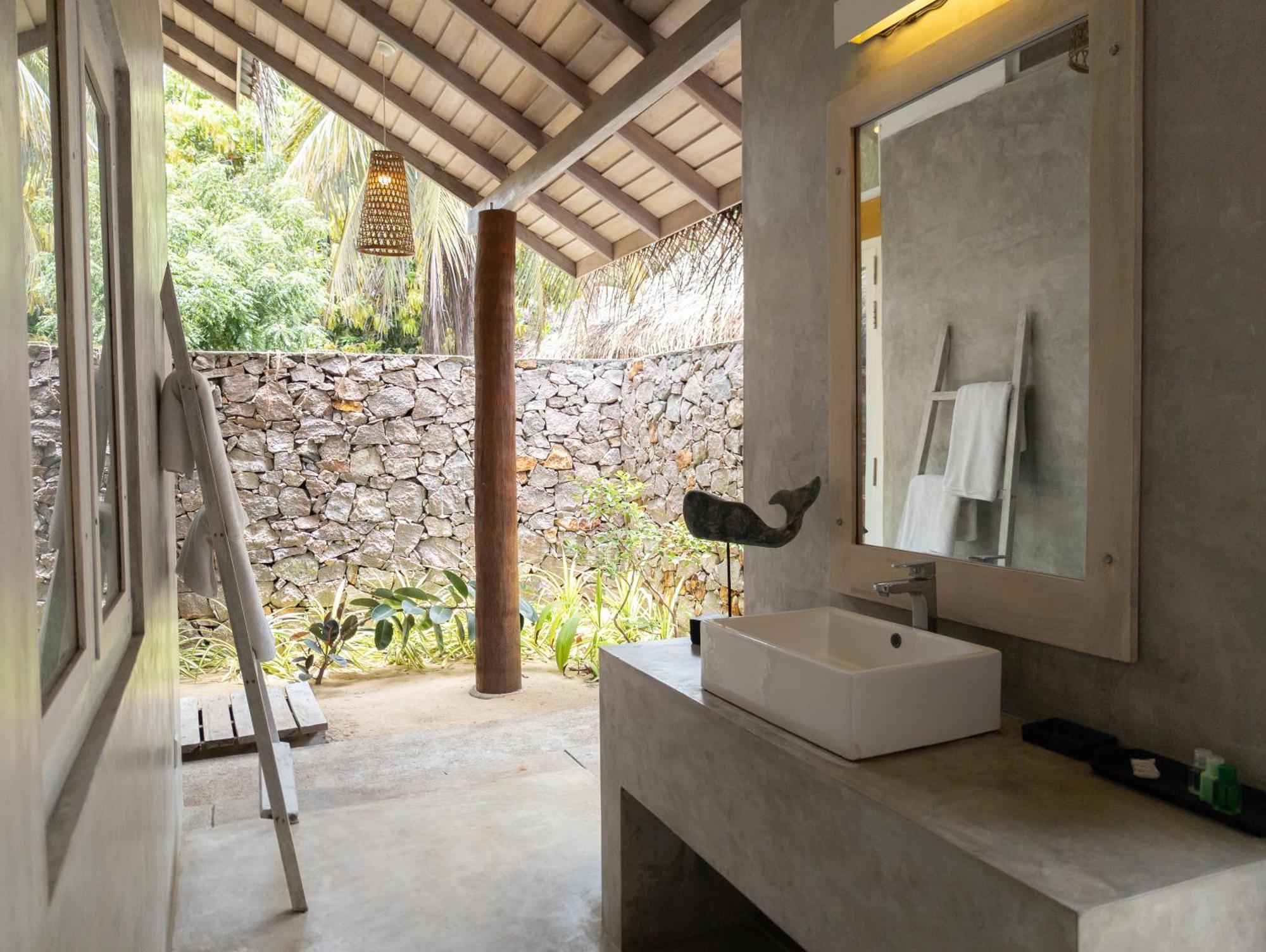 Hiru Villas And Kitesurfing Kalpitiya Exterior photo